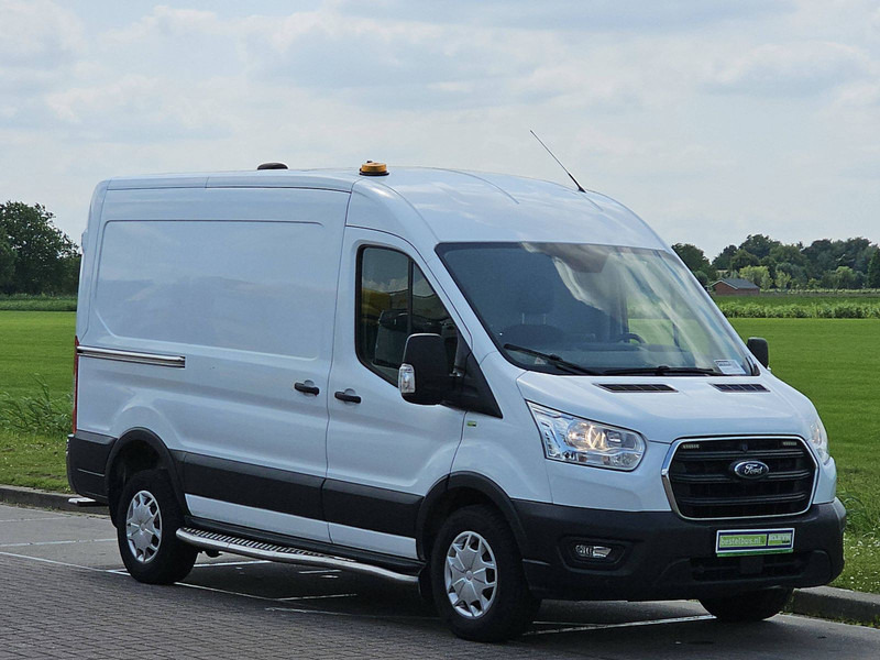 Ford Transit 2.0 TDCI 170 AUT. L2H2 - Furgon: slika 5 Ford Transit 2.0 TDCI 170 AUT. L2H2 - Furgon: slika 5