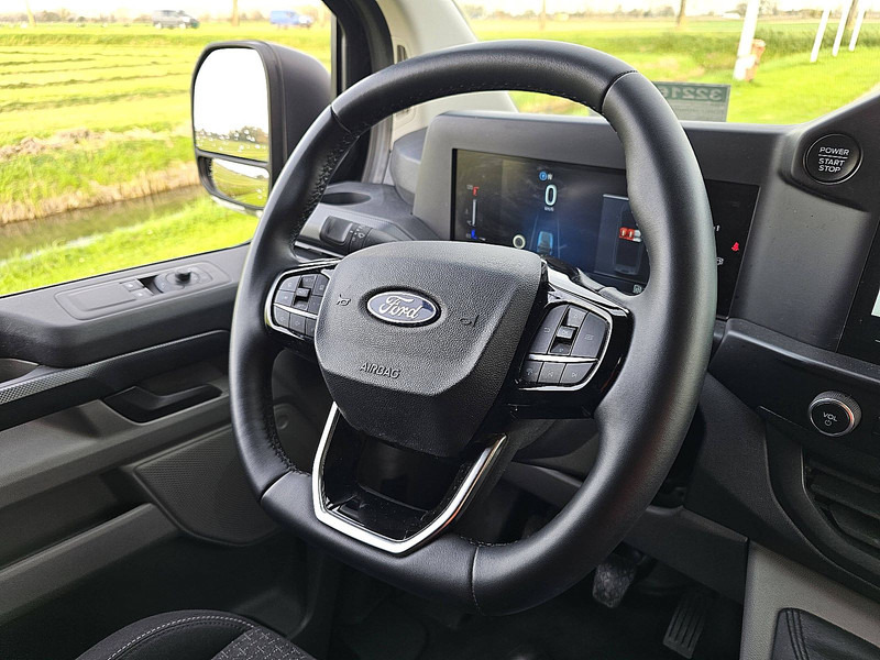 Mali kombi Ford Transit Custom 2.0 L2H1 Navi LED!: slika 10