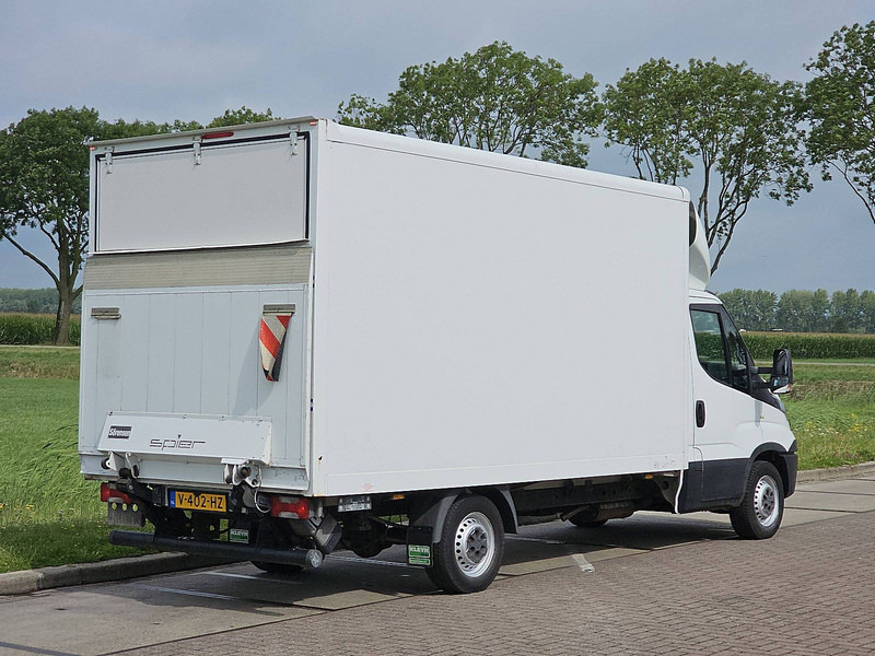Iveco Daily 35S15 Bakwagen Laadklep! - Dostavno vozilo sa zatvorenim sandukom: slika 3 Iveco Daily 35S15 Bakwagen Laadklep! - Dostavno vozilo sa zatvorenim sandukom: slika 3