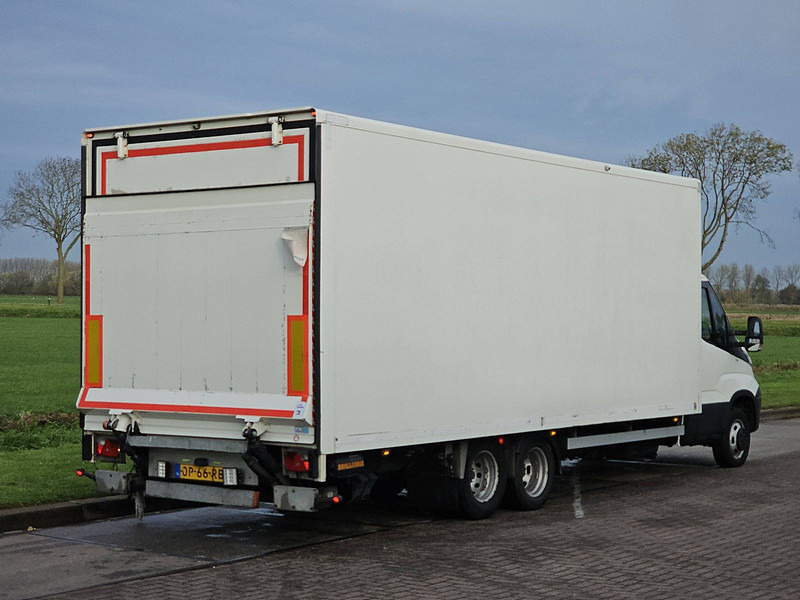 Iveco Daily 50C18 Clickstar EURO6 - Dostavno vozilo sa zatvorenim sandukom: slika 3 Iveco Daily 50C18 Clickstar EURO6 - Dostavno vozilo sa zatvorenim sandukom: slika 3