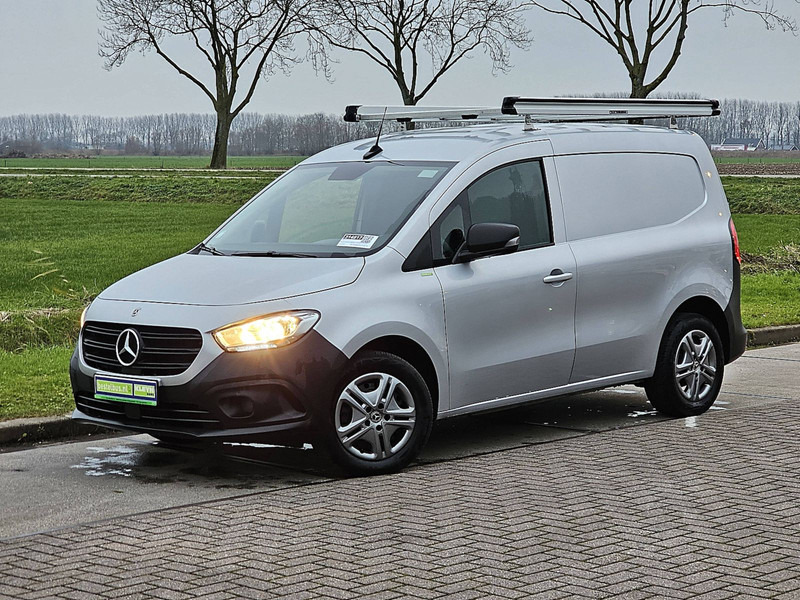 Mercedes-Benz Citan 110 CDI L1 PRO Mbux Euro6! - Dostavno vozilo sa zatvorenim sandukom: slika 2 Mercedes-Benz Citan 110 CDI L1 PRO Mbux Euro6! - Dostavno vozilo sa zatvorenim sandukom: slika 2