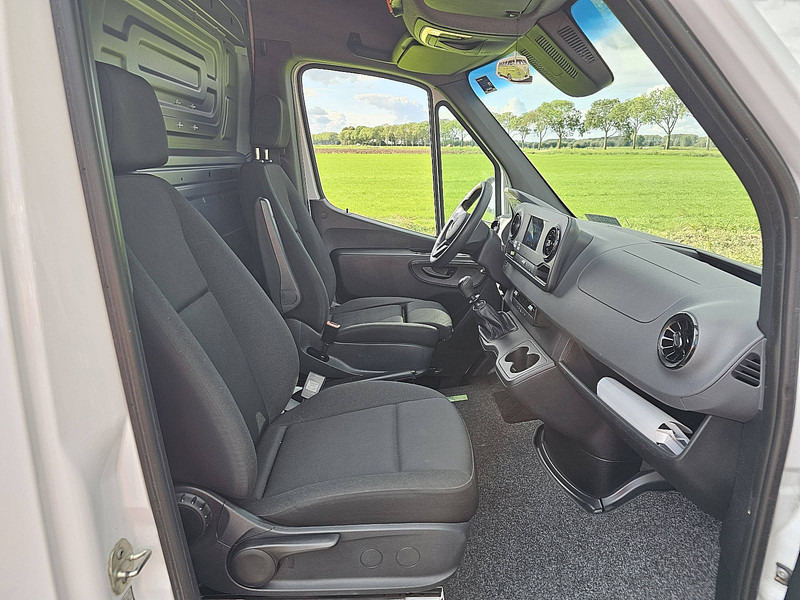 Furgon Mercedes-Benz Sprinter 311 L2H2 Wp-Inrichting !: slika 7