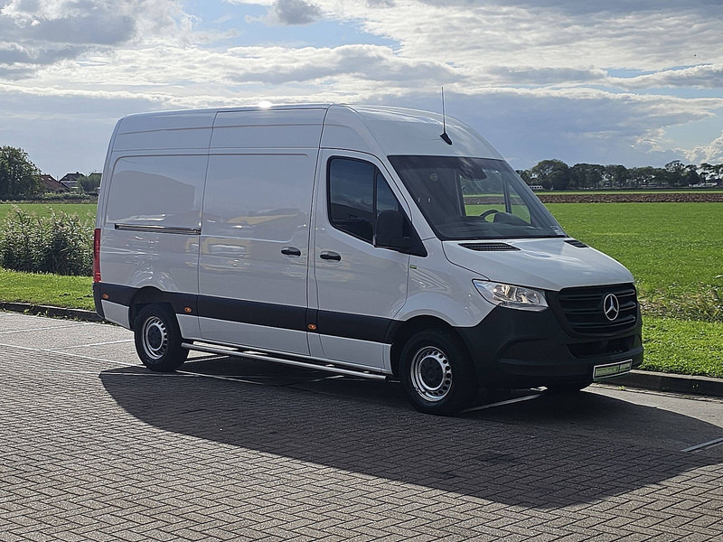 Furgon Mercedes-Benz Sprinter 311 L2H2 Wp-Inrichting !: slika 5