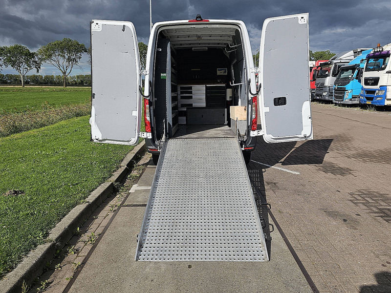 Furgon Mercedes-Benz Sprinter 311 L2H2 Wp-Inrichting !: slika 12