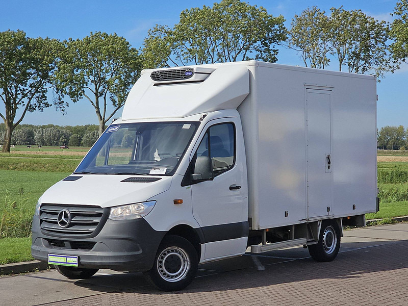 Mercedes-Benz Sprinter 314 Koelwagen/ FRIGO AC! - Dostavno vozilo hladnjača: slika 2 Mercedes-Benz Sprinter 314 Koelwagen/ FRIGO AC! - Dostavno vozilo hladnjača: slika 2