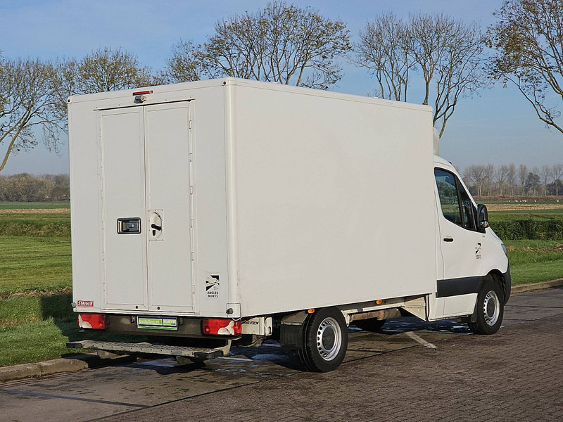 Mercedes-Benz Sprinter 314 ac automaat EURO6 - Dostavno vozilo sa zatvorenim sandukom: slika 3 Mercedes-Benz Sprinter 314 ac automaat EURO6 - Dostavno vozilo sa zatvorenim sandukom: slika 3