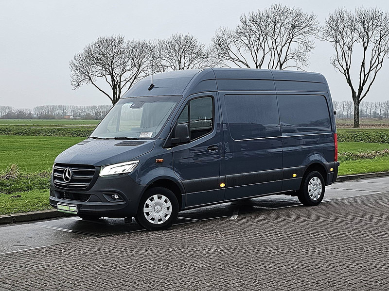 Mercedes-Benz Sprinter 315 L2H2 LED Navi - Furgon: slika 2 Mercedes-Benz Sprinter 315 L2H2 LED Navi - Furgon: slika 2