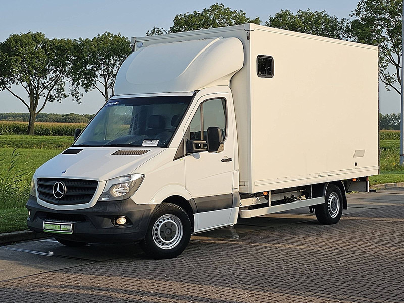 Mercedes-Benz Sprinter 316 Bakwagen Deuren! - Dostavno vozilo sa zatvorenim sandukom: slika 2 Mercedes-Benz Sprinter 316 Bakwagen Deuren! - Dostavno vozilo sa zatvorenim sandukom: slika 2