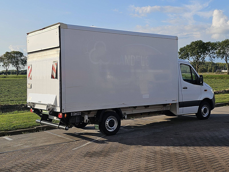 Mercedes-Benz Sprinter 316 Bakwagen Laadklep! - Dostavno vozilo sa zatvorenim sandukom: slika 3 Mercedes-Benz Sprinter 316 Bakwagen Laadklep! - Dostavno vozilo sa zatvorenim sandukom: slika 3