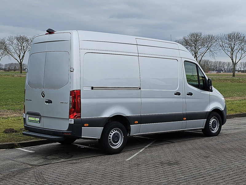 Mercedes-Benz Sprinter 316 L2H2 ACC Navi ! - Furgon: slika 3 Mercedes-Benz Sprinter 316 L2H2 ACC Navi ! - Furgon: slika 3