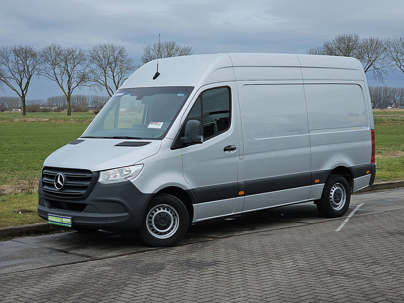 Mercedes-Benz Sprinter 316 L2H2 ACC Navi ! - Furgon: slika 2 Mercedes-Benz Sprinter 316 L2H2 ACC Navi ! - Furgon: slika 2