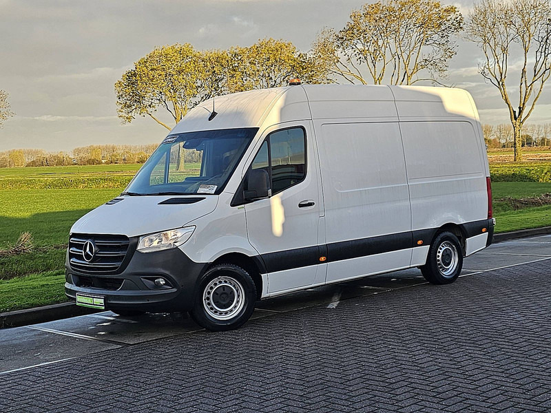 Mercedes-Benz Sprinter 316 L2H2 Navi Automaat - Furgon: slika 2 Mercedes-Benz Sprinter 316 L2H2 Navi Automaat - Furgon: slika 2