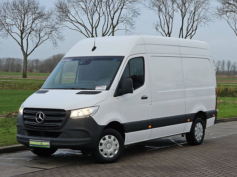 Mercedes-Benz Sprinter 316 L2H2 Navi RWD! - Furgon: slika 2 Mercedes-Benz Sprinter 316 L2H2 Navi RWD! - Furgon: slika 2