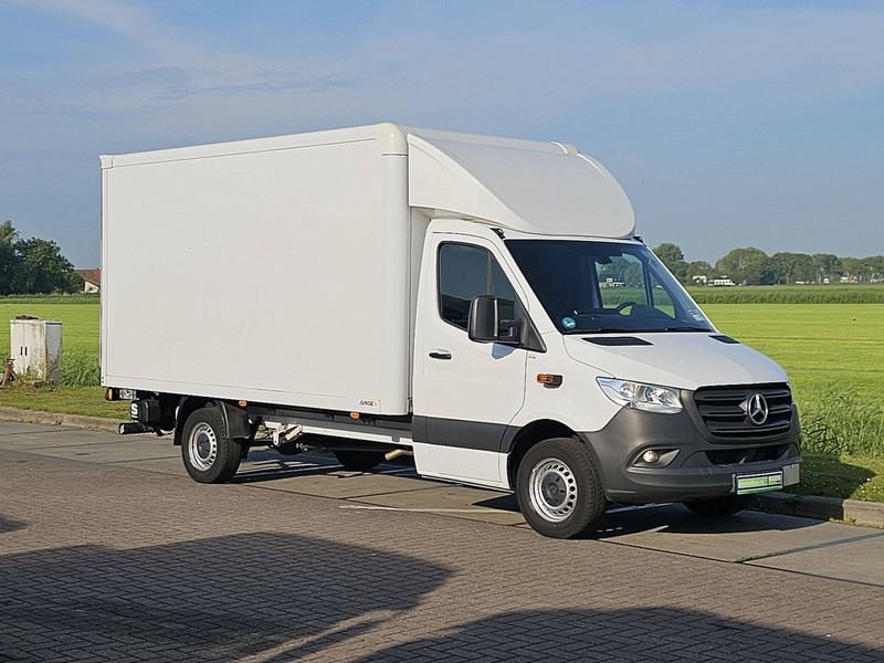 Mercedes-Benz Sprinter 317 Bakwagen Laadklep! - Dostavno vozilo sa zatvorenim sandukom: slika 5 Mercedes-Benz Sprinter 317 Bakwagen Laadklep! - Dostavno vozilo sa zatvorenim sandukom: slika 5