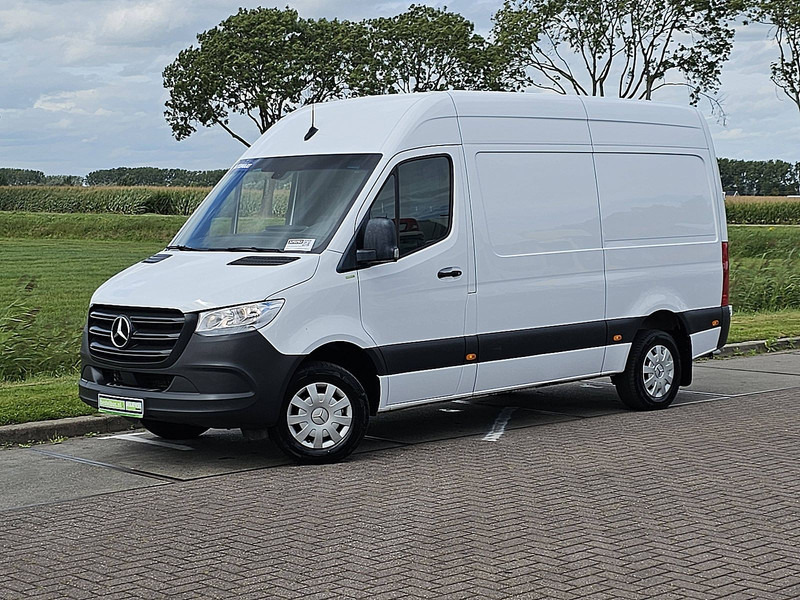 Mercedes-Benz Sprinter 317 L2H2 3.5T-Trekhaak! - Furgon: slika 2 Mercedes-Benz Sprinter 317 L2H2 3.5T-Trekhaak! - Furgon: slika 2