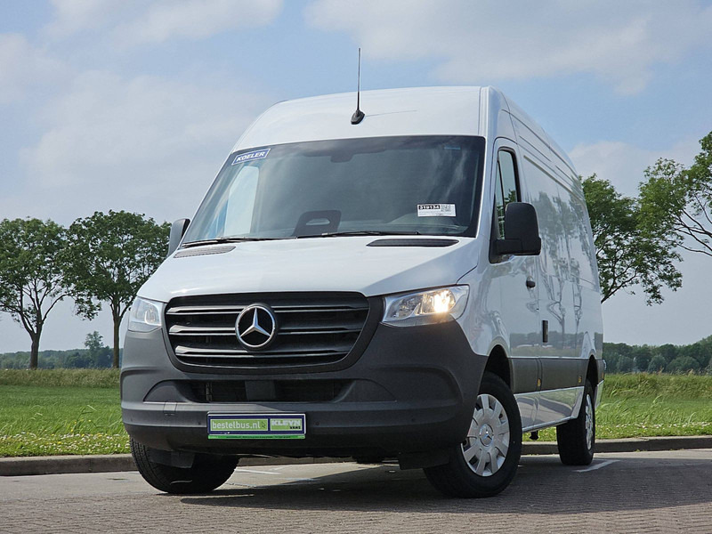 Mercedes-Benz Sprinter 317 L2H2 Koelwagen D/N! - Dostavno vozilo hladnjača: slika 1 Mercedes-Benz Sprinter 317 L2H2 Koelwagen D/N! - Dostavno vozilo hladnjača: slika 1