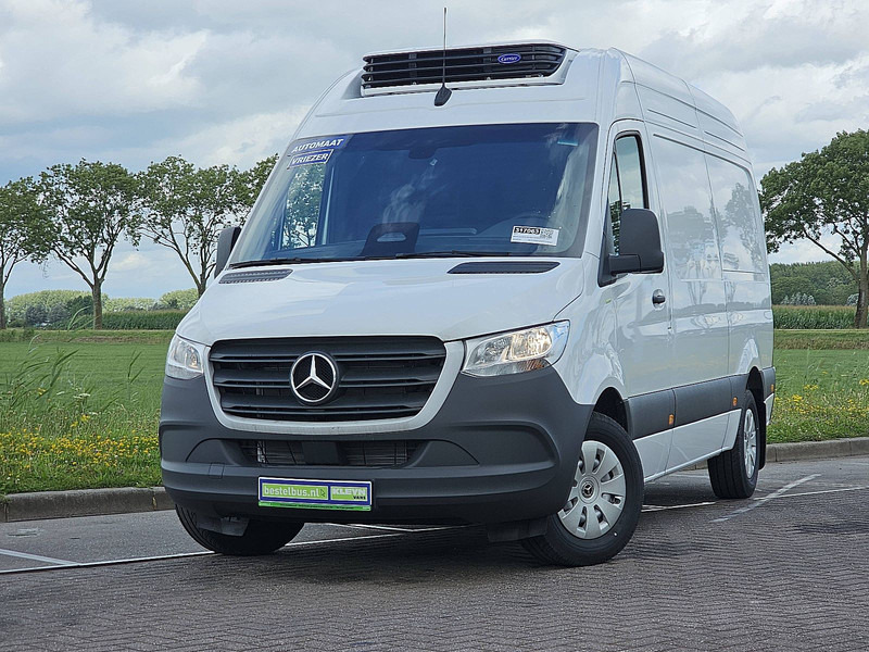 Mercedes-Benz Sprinter 317 L2H2 Koelwagen D/N! - Dostavno vozilo hladnjača: slika 1 Mercedes-Benz Sprinter 317 L2H2 Koelwagen D/N! - Dostavno vozilo hladnjača: slika 1