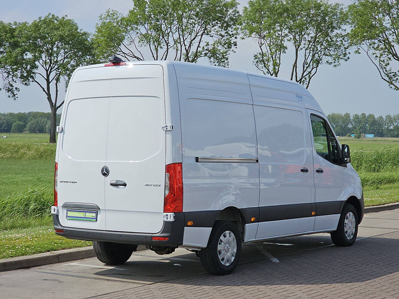 Mercedes-Benz Sprinter 317 L2H2 Koelwagen D/N! - Dostavno vozilo hladnjača: slika 3 Mercedes-Benz Sprinter 317 L2H2 Koelwagen D/N! - Dostavno vozilo hladnjača: slika 3