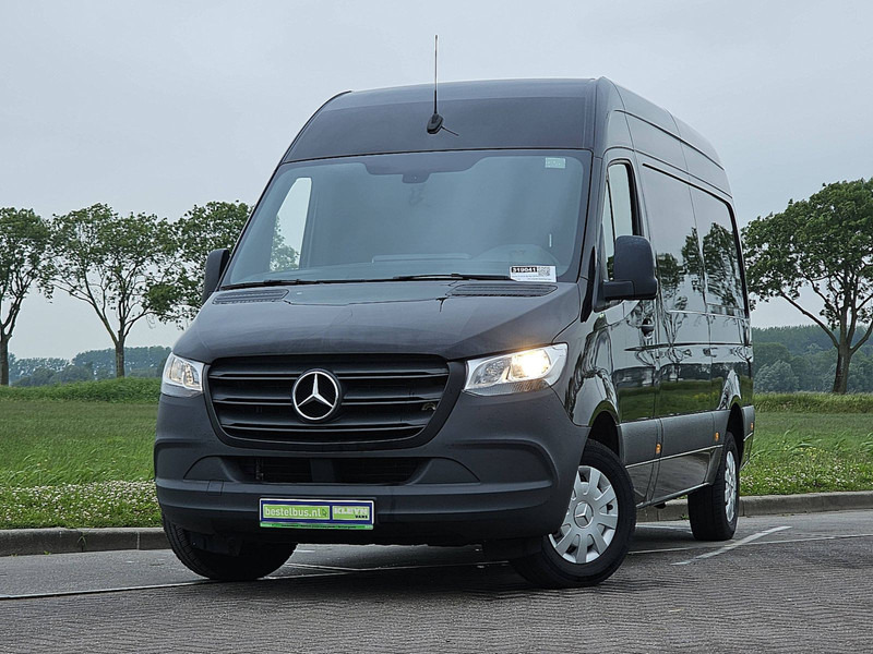 Mercedes-Benz Sprinter 317 L2H2 Navi Airco! - Furgon: slika 1 Mercedes-Benz Sprinter 317 L2H2 Navi Airco! - Furgon: slika 1