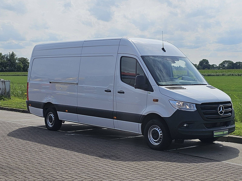 Mercedes-Benz Sprinter 317 L3H2 Maxi Mbux - Furgon: slika 5 Mercedes-Benz Sprinter 317 L3H2 Maxi Mbux - Furgon: slika 5