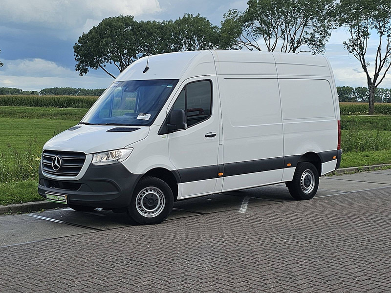 Mercedes-Benz Sprinter 317 ac automaat EURO6 - Furgon: slika 2 Mercedes-Benz Sprinter 317 ac automaat EURO6 - Furgon: slika 2