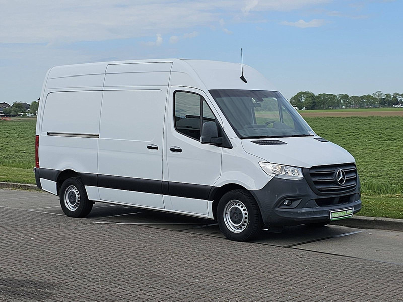 Mercedes-Benz Sprinter 319 3.0 V6 3.5T-Trekhaak - Furgon: slika 5 Mercedes-Benz Sprinter 319 3.0 V6 3.5T-Trekhaak - Furgon: slika 5