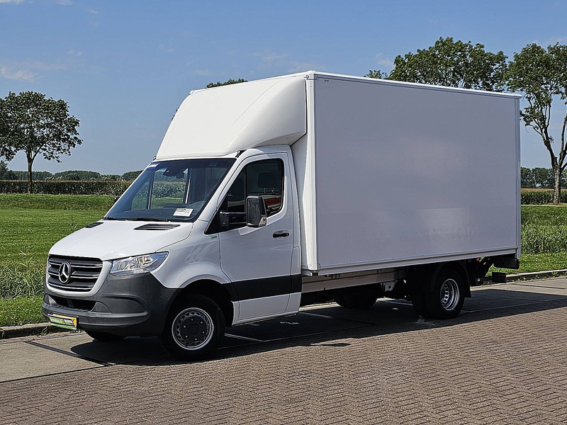 Mercedes-Benz Sprinter 516 CDI ac automaat EURO6 - Dostavno vozilo sa zatvorenim sandukom: slika 2 Mercedes-Benz Sprinter 516 CDI ac automaat EURO6 - Dostavno vozilo sa zatvorenim sandukom: slika 2