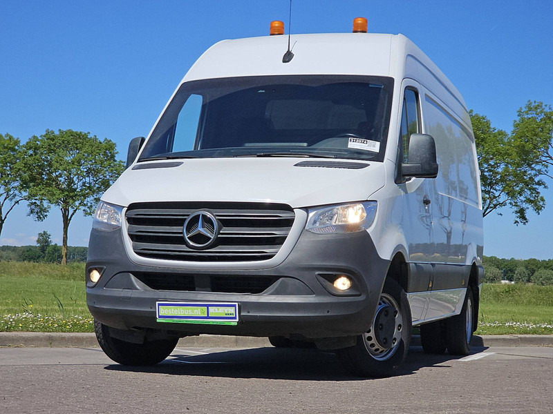 Mercedes-Benz Sprinter 516 L2H2 Dubbellucht AC! - Furgon: slika 1 Mercedes-Benz Sprinter 516 L2H2 Dubbellucht AC! - Furgon: slika 1