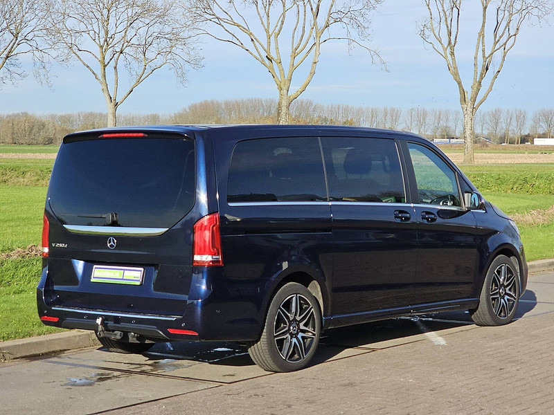 Mercedes-Benz V-Klasse 250 CDI L2 Dubbel Cabine AMG - Mali kombi: slika 3 Mercedes-Benz V-Klasse 250 CDI L2 Dubbel Cabine AMG - Mali kombi: slika 3