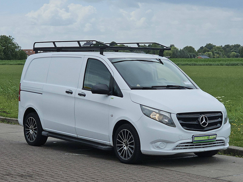 Mercedes-Benz Vito 109 L1 Airco Kompakt! - Mali kombi: slika 5 Mercedes-Benz Vito 109 L1 Airco Kompakt! - Mali kombi: slika 5
