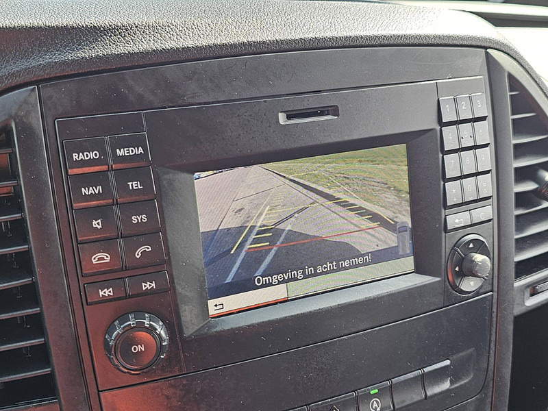 Mali kombi Mercedes-Benz Vito 114 ac automaat EURO6: slika 13