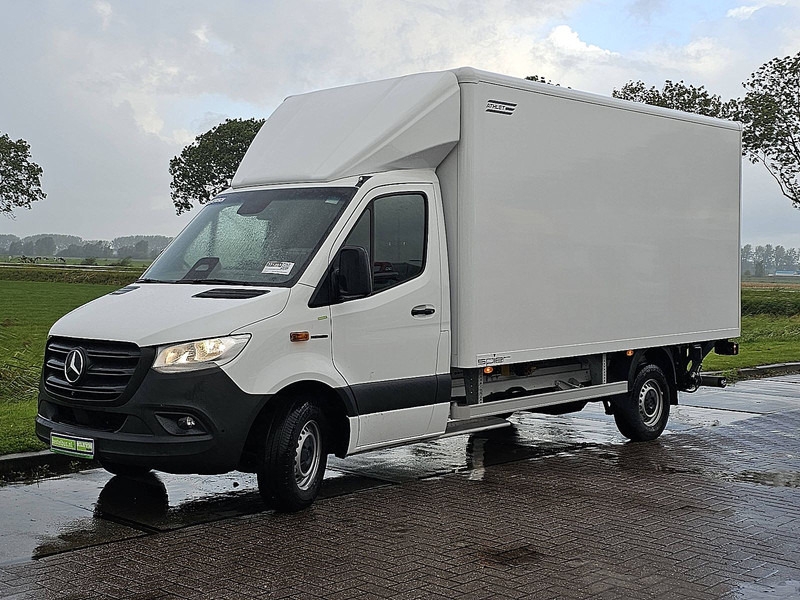 Mercedes-Benz eSprinter Bakwagen Laadklep! - Dostavno vozilo sa zatvorenim sandukom, Električno dostavno vozilo: slika 2 Mercedes-Benz eSprinter Bakwagen Laadklep! - Dostavno vozilo sa zatvorenim sandukom, Električno dostavno vozilo: slika 2