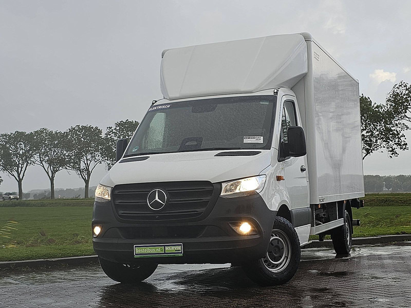 Mercedes-Benz eSprinter Bakwagen Laadklep! - Dostavno vozilo sa zatvorenim sandukom, Električno dostavno vozilo: slika 1 Mercedes-Benz eSprinter Bakwagen Laadklep! - Dostavno vozilo sa zatvorenim sandukom, Električno dostavno vozilo: slika 1