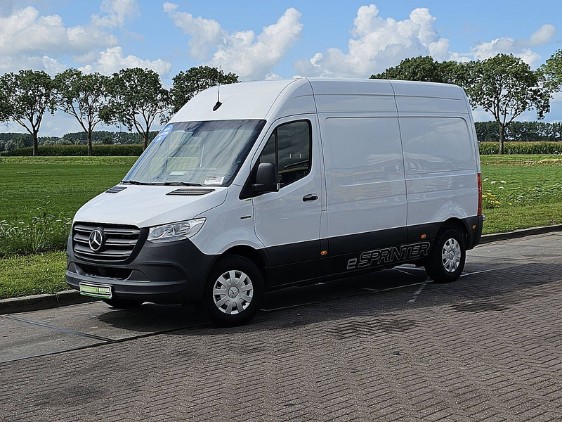 Mercedes-Benz eSprinter L2H2 41kWh Automaat! - Furgon, Električno dostavno vozilo: slika 2 Mercedes-Benz eSprinter L2H2 41kWh Automaat! - Furgon, Električno dostavno vozilo: slika 2