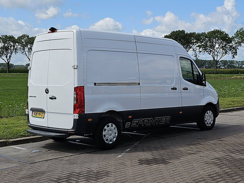 Mercedes-Benz eSprinter L2H2 41kWh Automaat! - Furgon, Električno dostavno vozilo: slika 3 Mercedes-Benz eSprinter L2H2 41kWh Automaat! - Furgon, Električno dostavno vozilo: slika 3