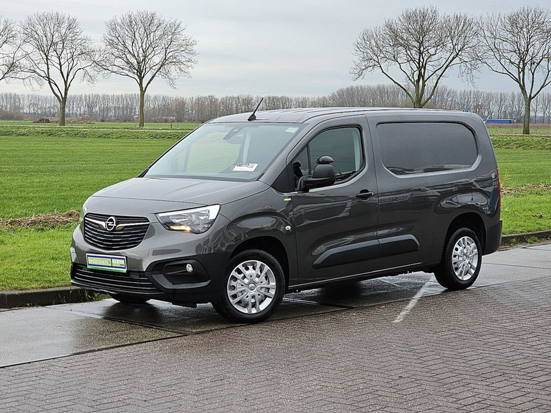 Opel Combo 1.5 L1 Airco Navi NAP ! - Dostavno vozilo sa zatvorenim sandukom: slika 2 Opel Combo 1.5 L1 Airco Navi NAP ! - Dostavno vozilo sa zatvorenim sandukom: slika 2