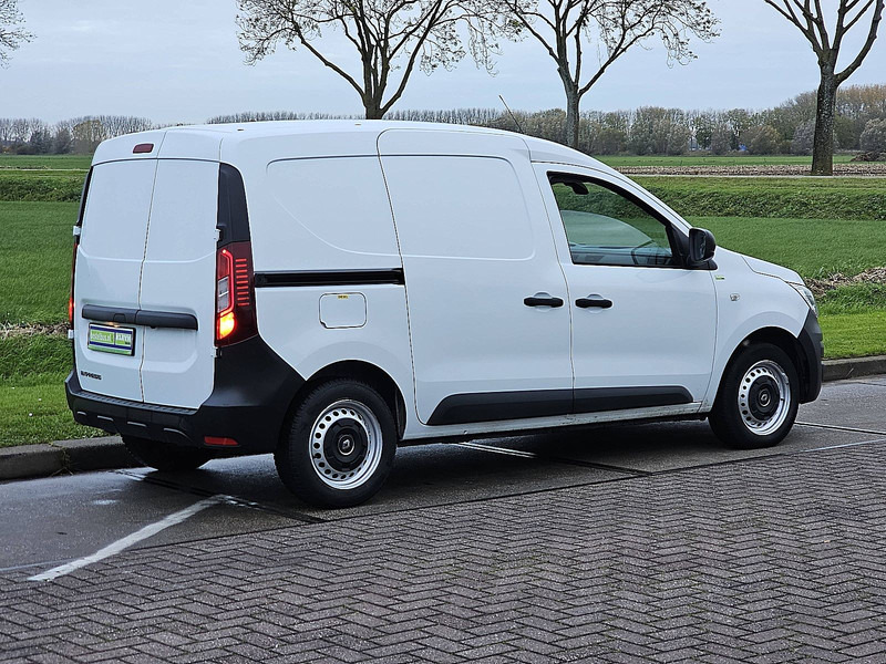 Renault Express 1.5 DCI TEKNO - Dostavno vozilo sa zatvorenim sandukom: slika 3 Renault Express 1.5 DCI TEKNO - Dostavno vozilo sa zatvorenim sandukom: slika 3