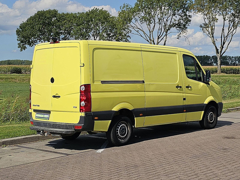 Volkswagen Crafter 2.0 TDI 136 L2H1 - Furgon: slika 3 Volkswagen Crafter 2.0 TDI 136 L2H1 - Furgon: slika 3