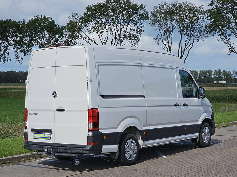 Volkswagen Crafter 35 2.0 L3H3 140Pk Automaat! - Furgon: slika 3 Volkswagen Crafter 35 2.0 L3H3 140Pk Automaat! - Furgon: slika 3