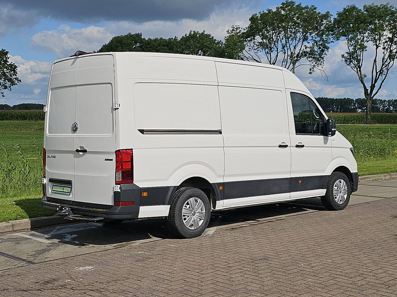 Volkswagen Crafter 35 2.0 TDI 177 DSG 4 MOTION - Furgon: slika 3 Volkswagen Crafter 35 2.0 TDI 177 DSG 4 MOTION - Furgon: slika 3