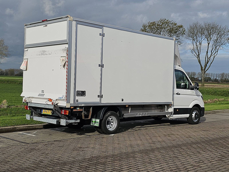 Volkswagen Crafter 50 2.0 ac carplay EURO6 - Dostavno vozilo sa zatvorenim sandukom: slika 3 Volkswagen Crafter 50 2.0 ac carplay EURO6 - Dostavno vozilo sa zatvorenim sandukom: slika 3