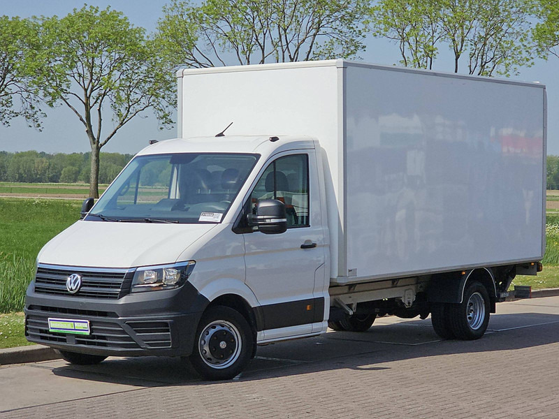 Volkswagen Crafter 50 AC NAVI EURO6! - Dostavno vozilo sa zatvorenim sandukom: slika 2 Volkswagen Crafter 50 AC NAVI EURO6! - Dostavno vozilo sa zatvorenim sandukom: slika 2
