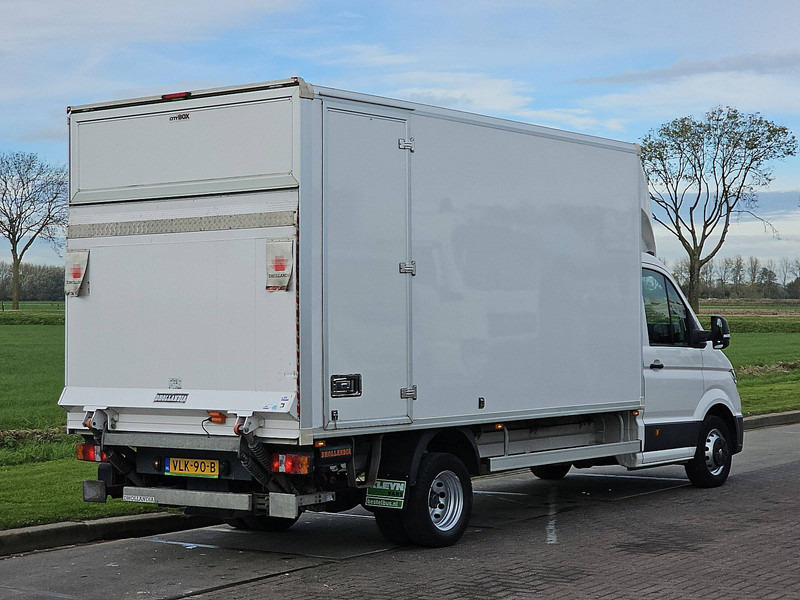 Volkswagen Crafter ac carplay EURO6 - Dostavno vozilo sa zatvorenim sandukom: slika 3 Volkswagen Crafter ac carplay EURO6 - Dostavno vozilo sa zatvorenim sandukom: slika 3