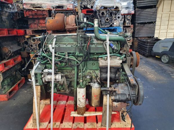 Volvo D7C215 - Motor: slika 4 Volvo D7C215 - Motor: slika 4