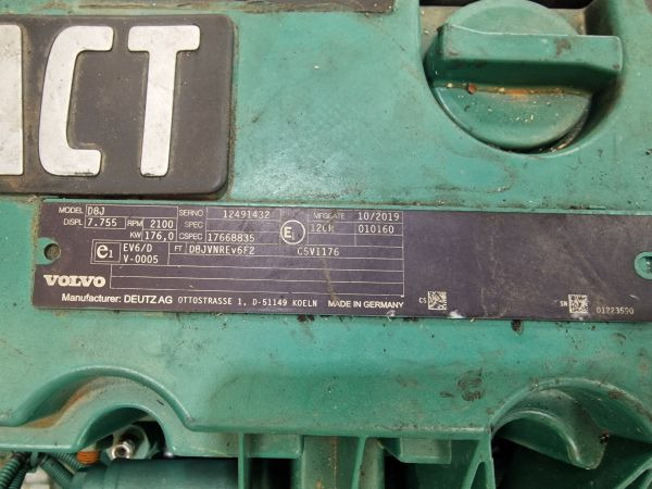 Volvo D8J Engine – In Process of Recon (Plant) - Motor za Građevinska mašina: slika 2 Volvo D8J Engine – In Process of Recon (Plant) - Motor za Građevinska mašina: slika 2