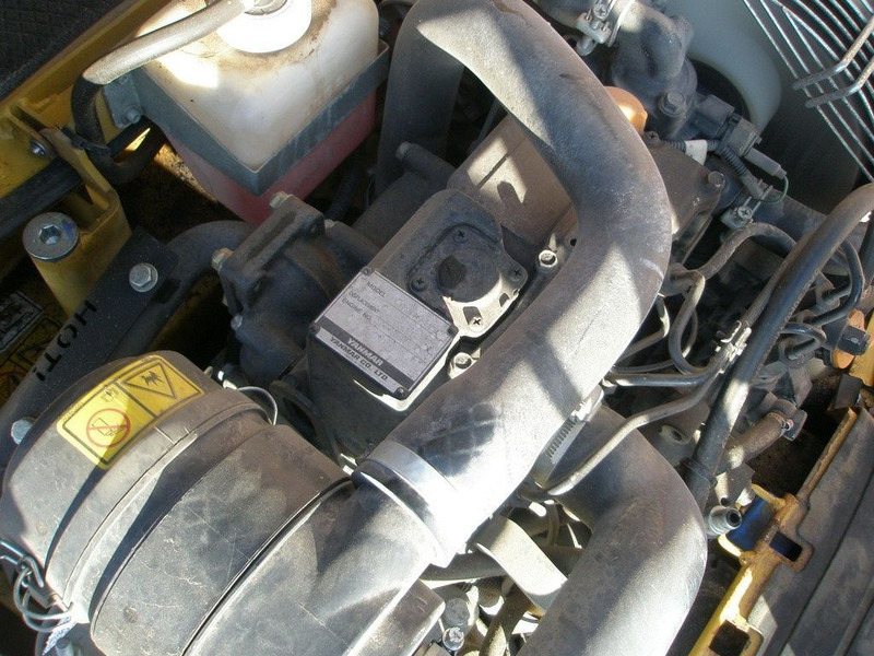 Mini bager Caterpillar 300.9: slika 6