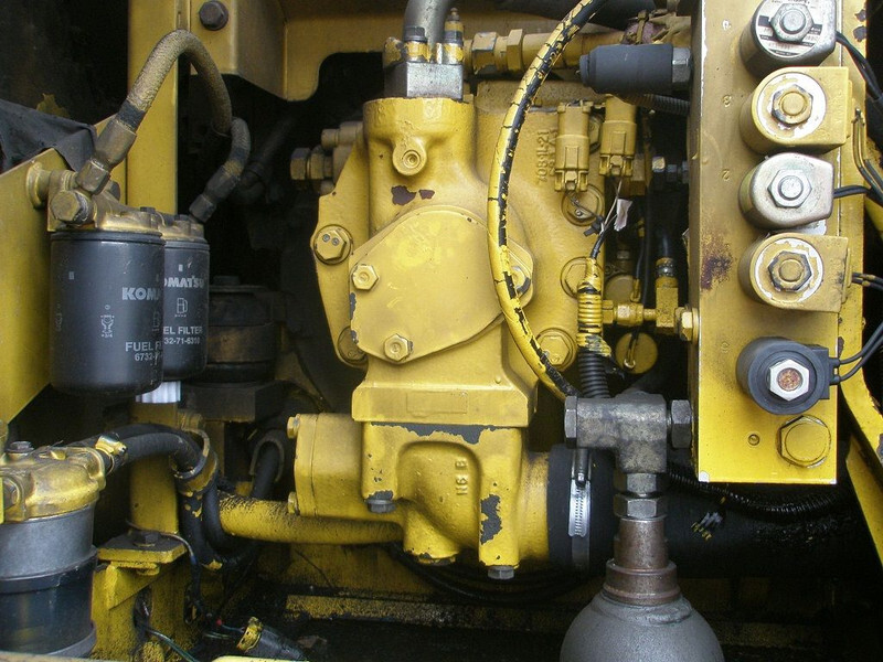 Komatsu PW 130ES-6K - Bager točkaš: slika 5 Komatsu PW 130ES-6K - Bager točkaš: slika 5