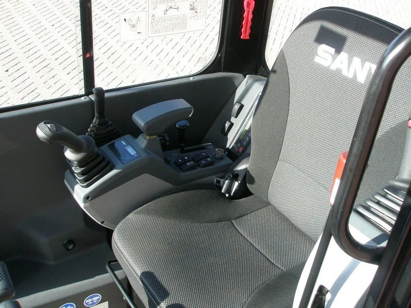 Sany SY18C - Mini bager: slika 5 Sany SY18C - Mini bager: slika 5