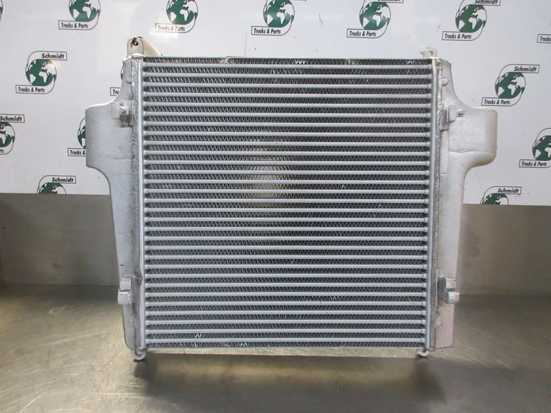 DAF 1708380 INTERCOOLER DAF PX7 EURO 6 NIEUWE & GEBRUIK OP VOORRAAAD - Hladnjak za Kamion: slika 3 DAF 1708380 INTERCOOLER DAF PX7 EURO 6 NIEUWE & GEBRUIK OP VOORRAAAD - Hladnjak za Kamion: slika 3