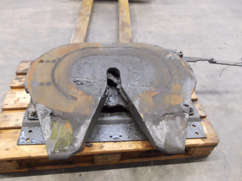 DAF 1825010 // JOST /JSK37C02004CS // G50-X // D 152/ U 20 1825010 // JOST /JSK37C02004CS // G50-X // D 152/ U 20 DAF XF 450 EURO 6 - Spojnica na petom točku za Kamion: slika 4 DAF 1825010 // JOST /JSK37C02004CS // G50-X // D 152/ U 20 1825010 // JOST /JSK37C02004CS // G50-X // D 152/ U 20 DAF XF 450 EURO 6 - Spojnica na petom točku za Kamion: slika 4